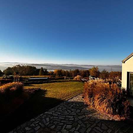 Villa Relax With Swimming Pool And Mountain View Bukow Exteriör bild