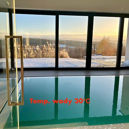 Villa Relax With Swimming Pool And Mountain View Bukow Exteriör bild