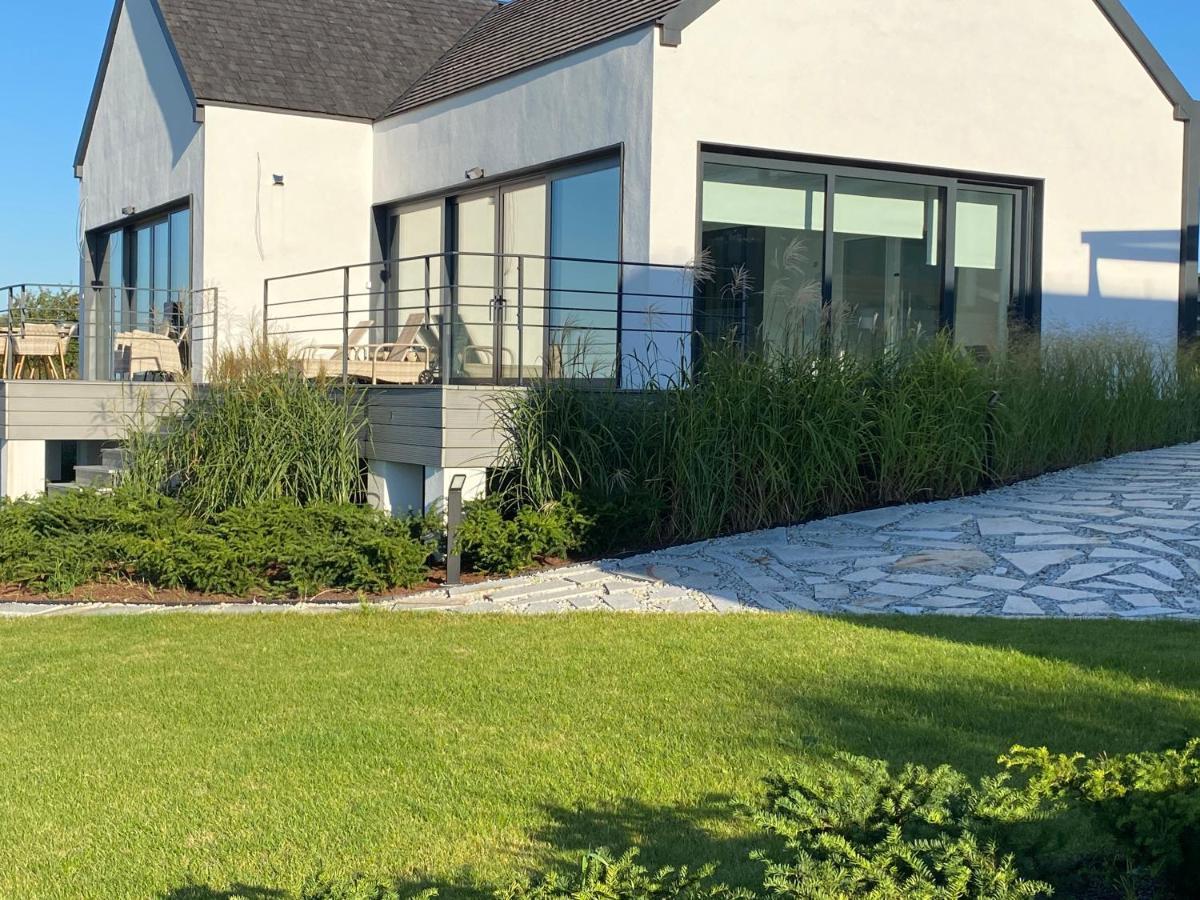 Villa Relax With Swimming Pool And Mountain View Bukow Exteriör bild