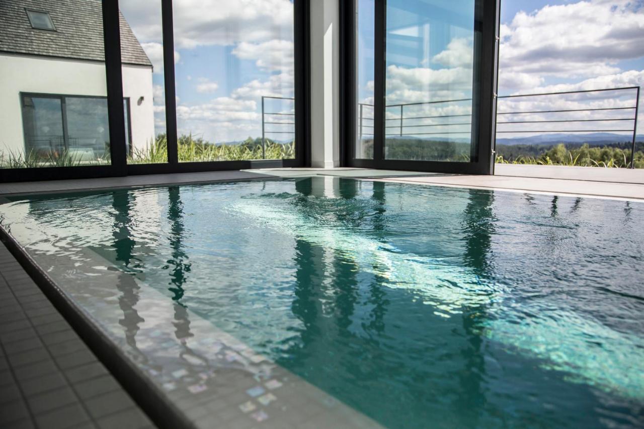 Villa Relax With Swimming Pool And Mountain View Bukow Exteriör bild