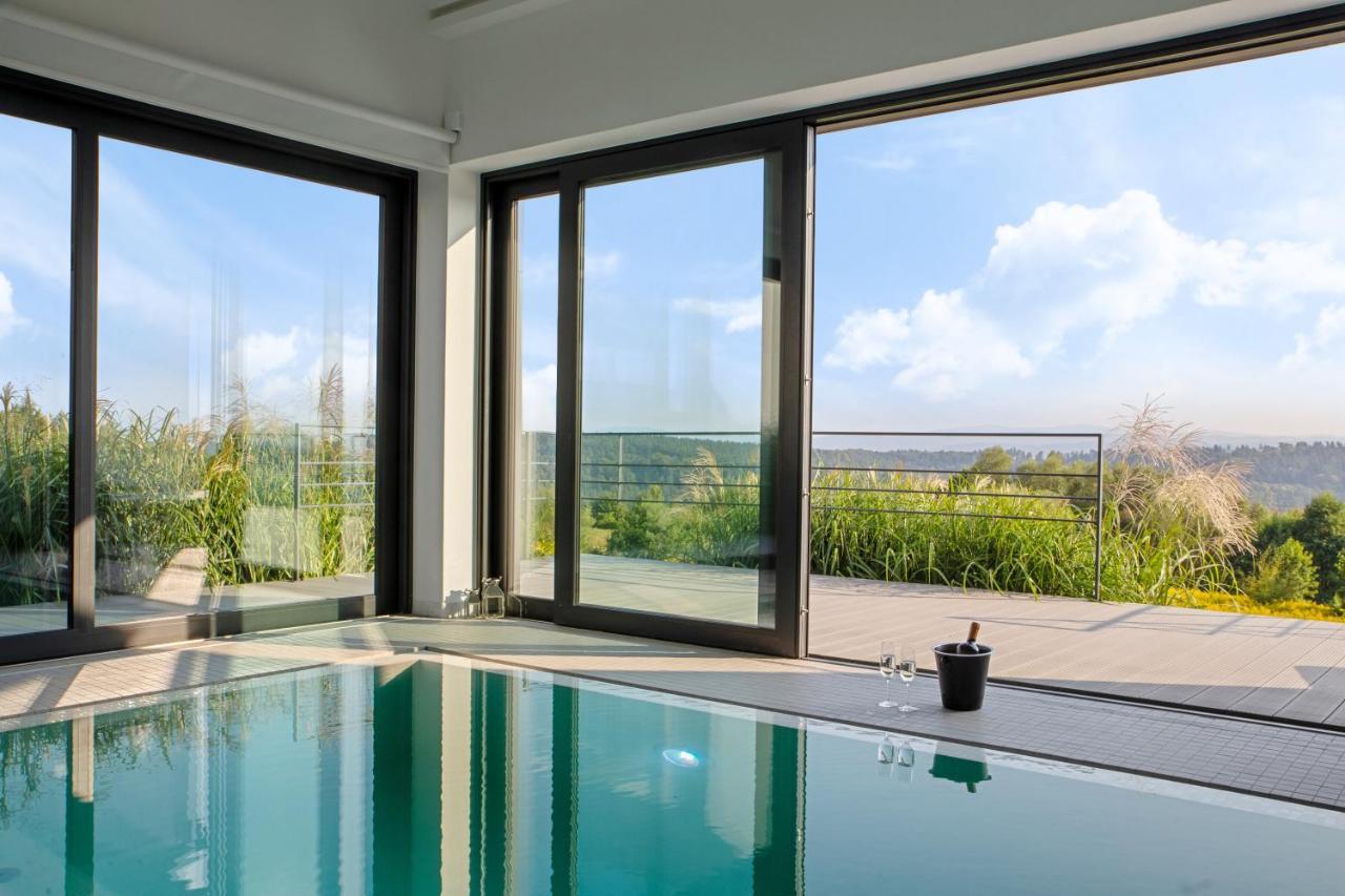 Villa Relax With Swimming Pool And Mountain View Bukow Exteriör bild
